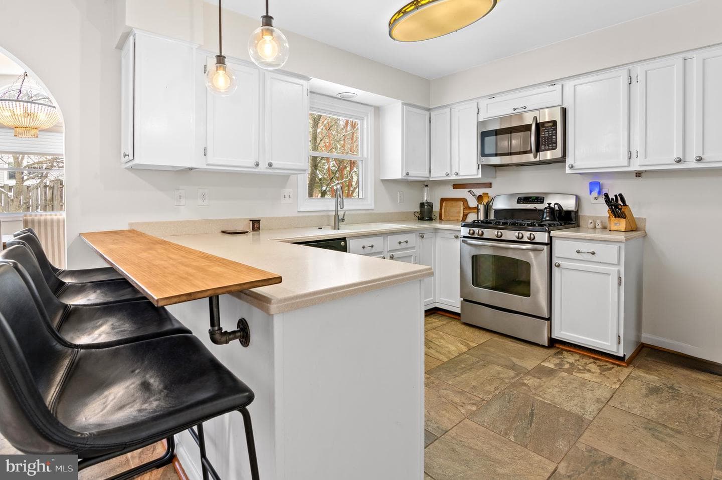 202 Autumn Leaf Place photo 16