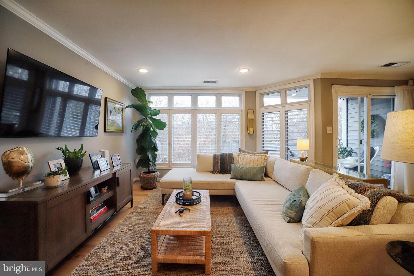 1138 Lake Heron Drive #2a photo 8