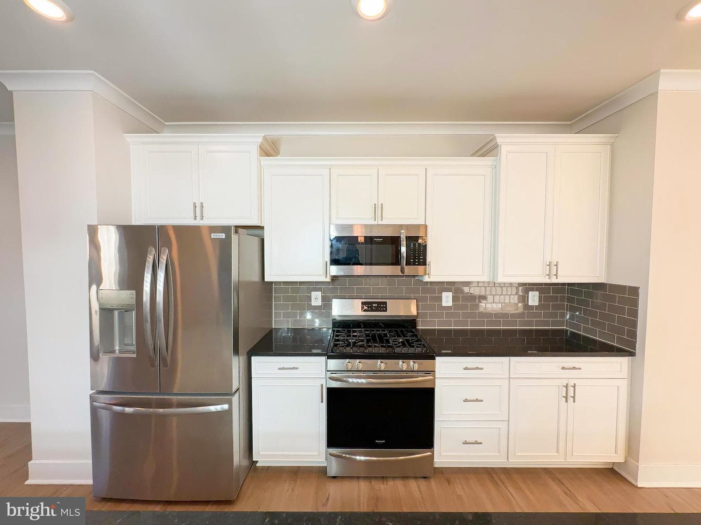 822 Teacher Mitchell Road photo 12