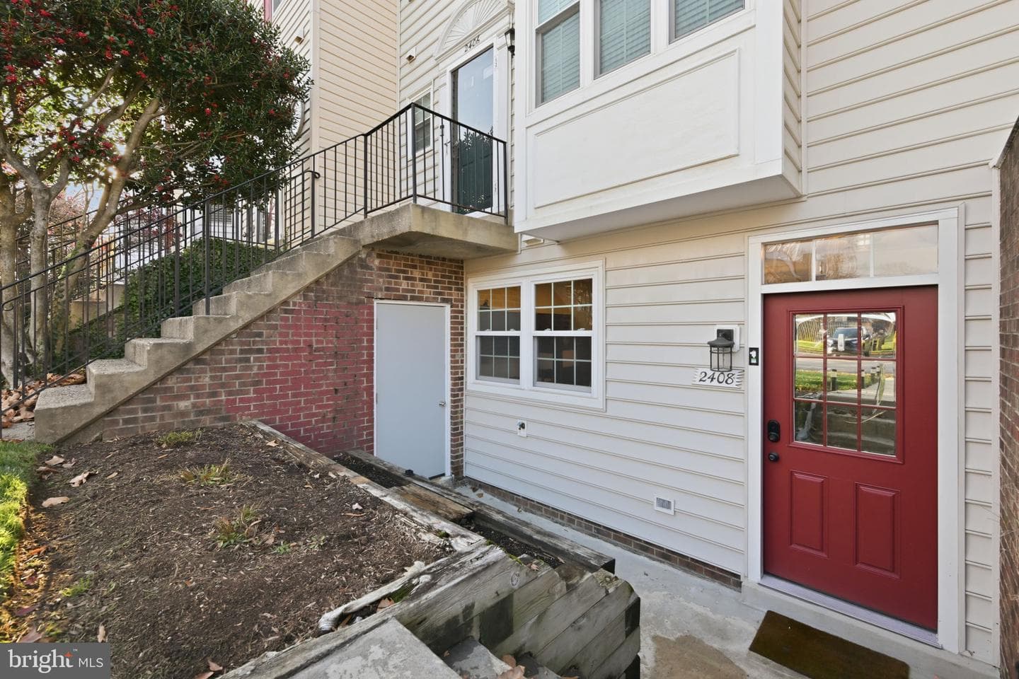 2408 Wentworth Drive photo 20