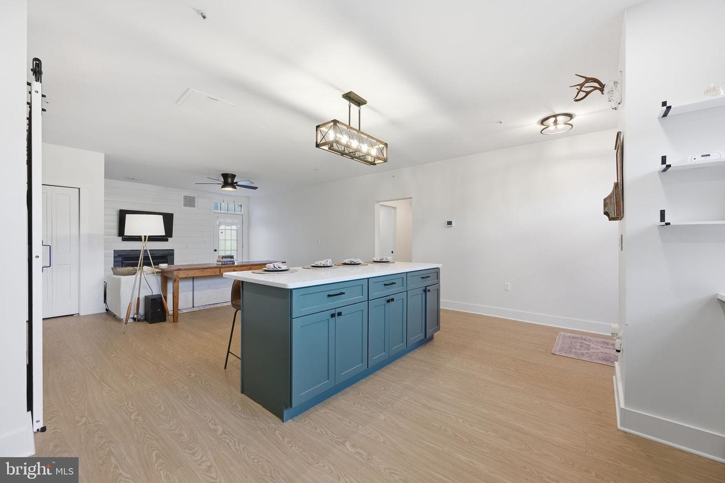 2408 Wentworth Drive photo 8