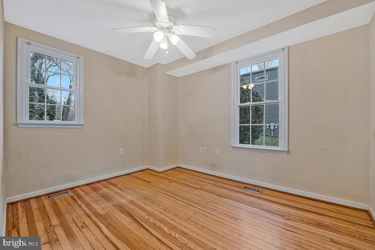 3426 Narragansett Avenue photo 36