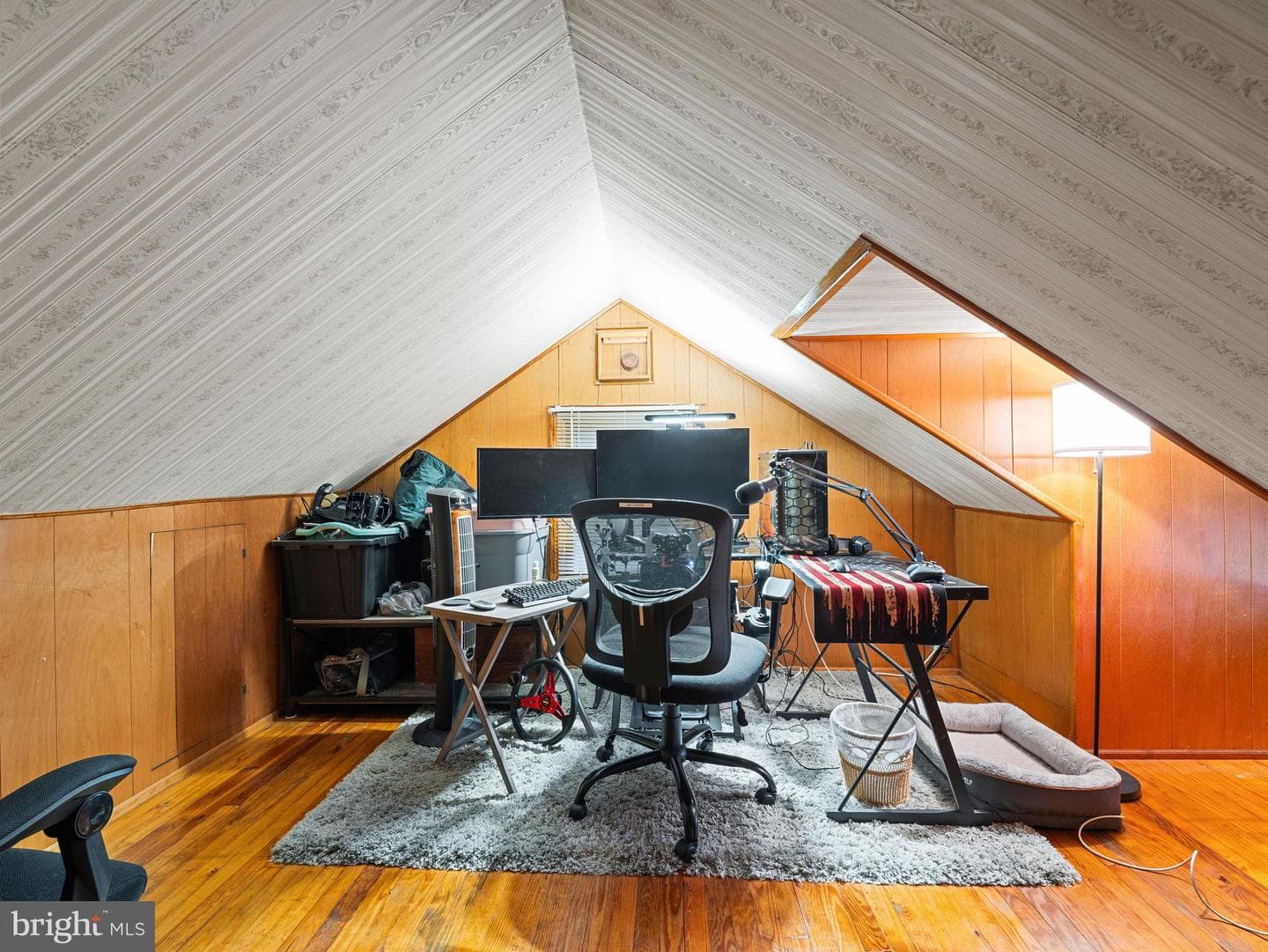 102 Queen Anne Road photo 19