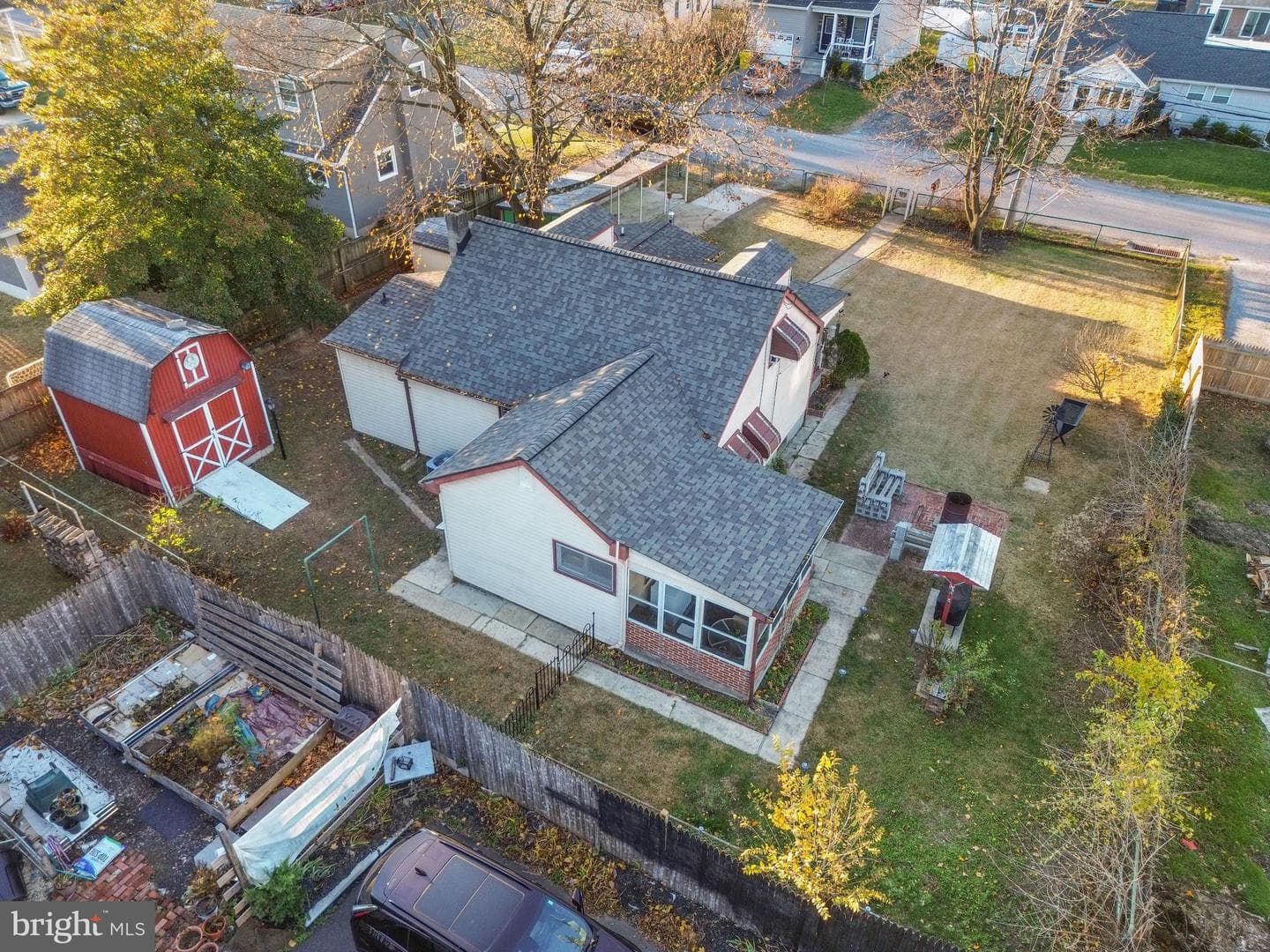 102 Queen Anne Road photo 23