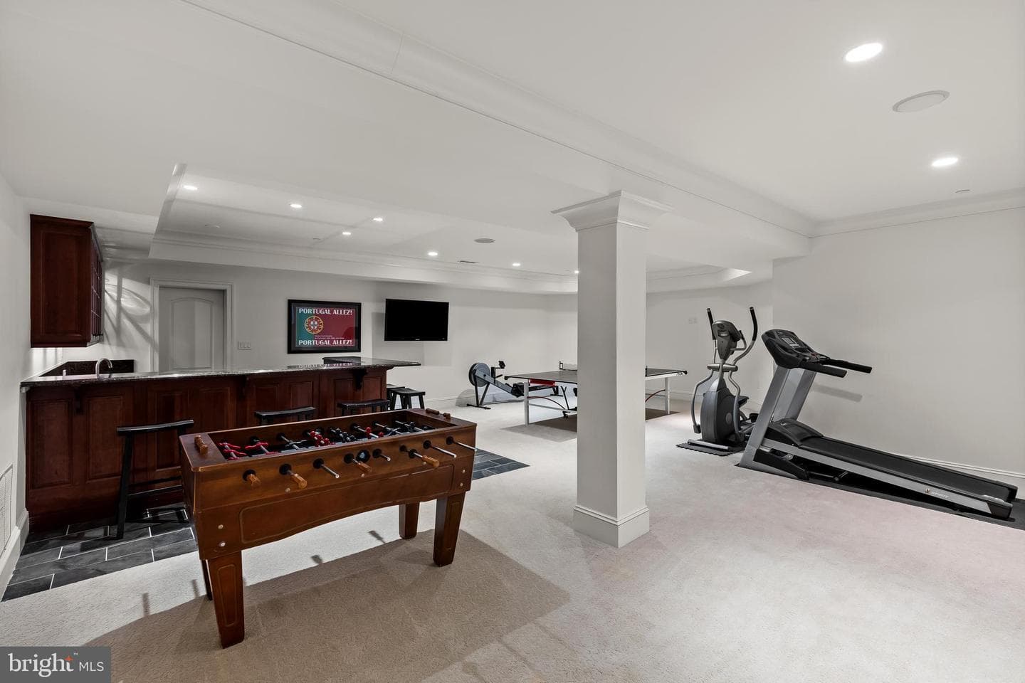 219 Wardour Drive photo 36