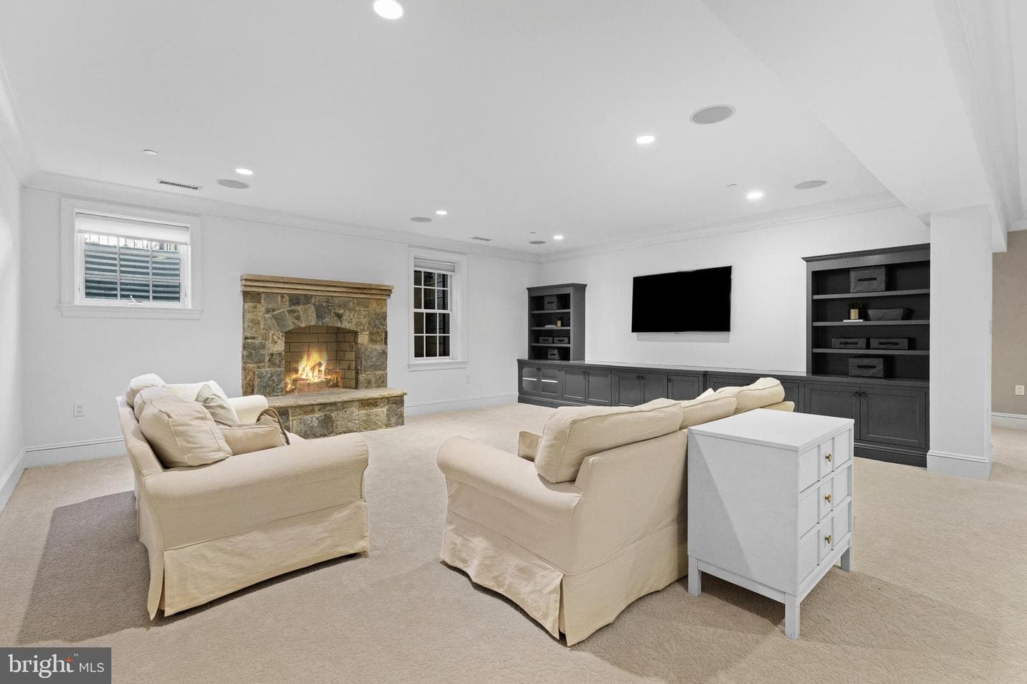 219 Wardour Drive photo 37