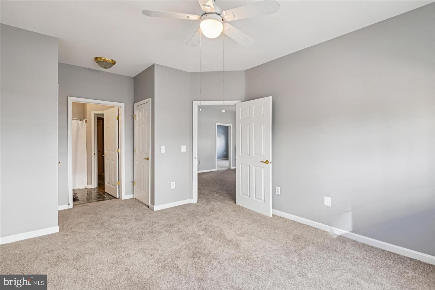 2605 Chapel Lake Drive #212 photo 22