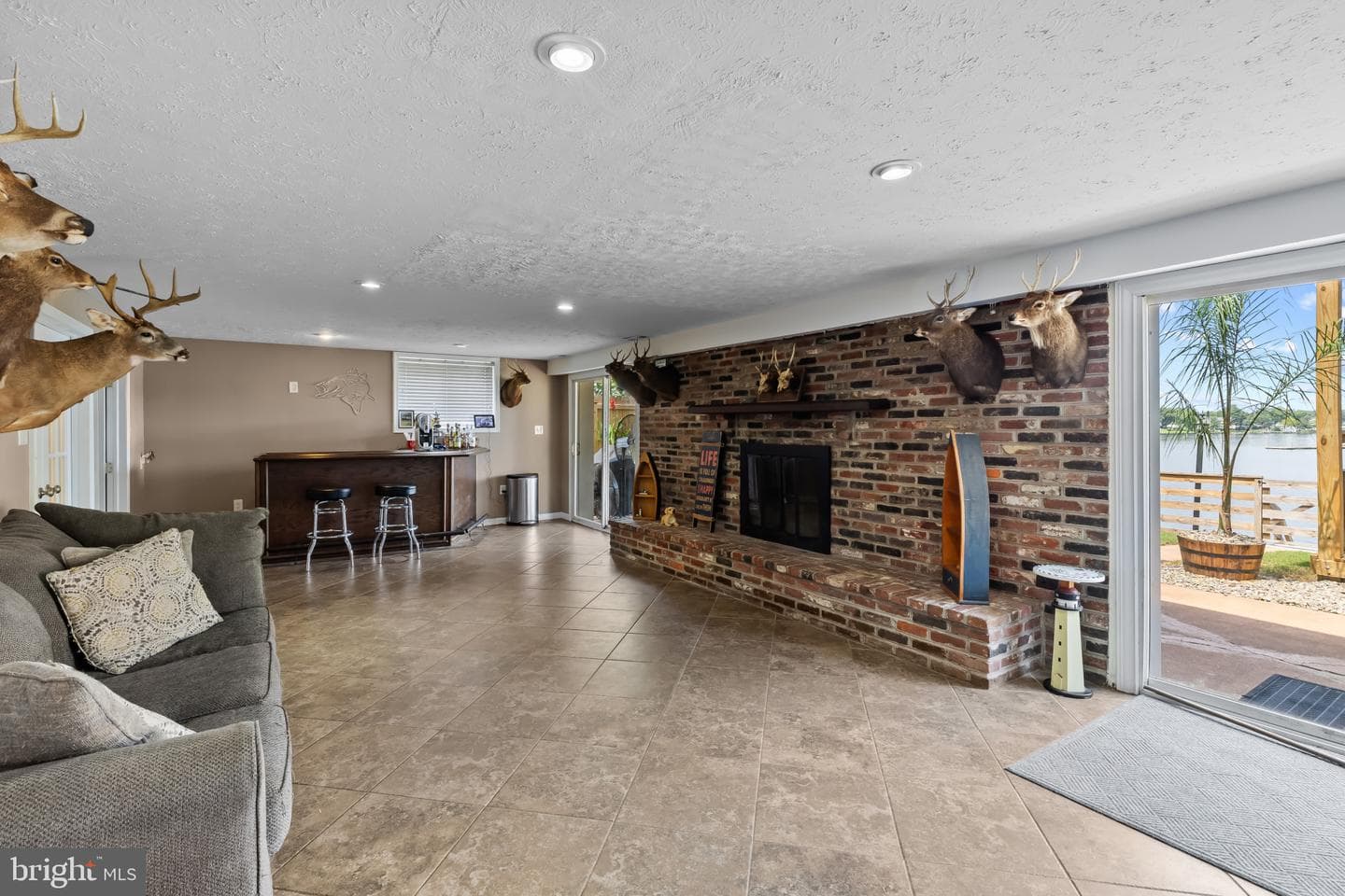 7580 Beach Drive photo 22