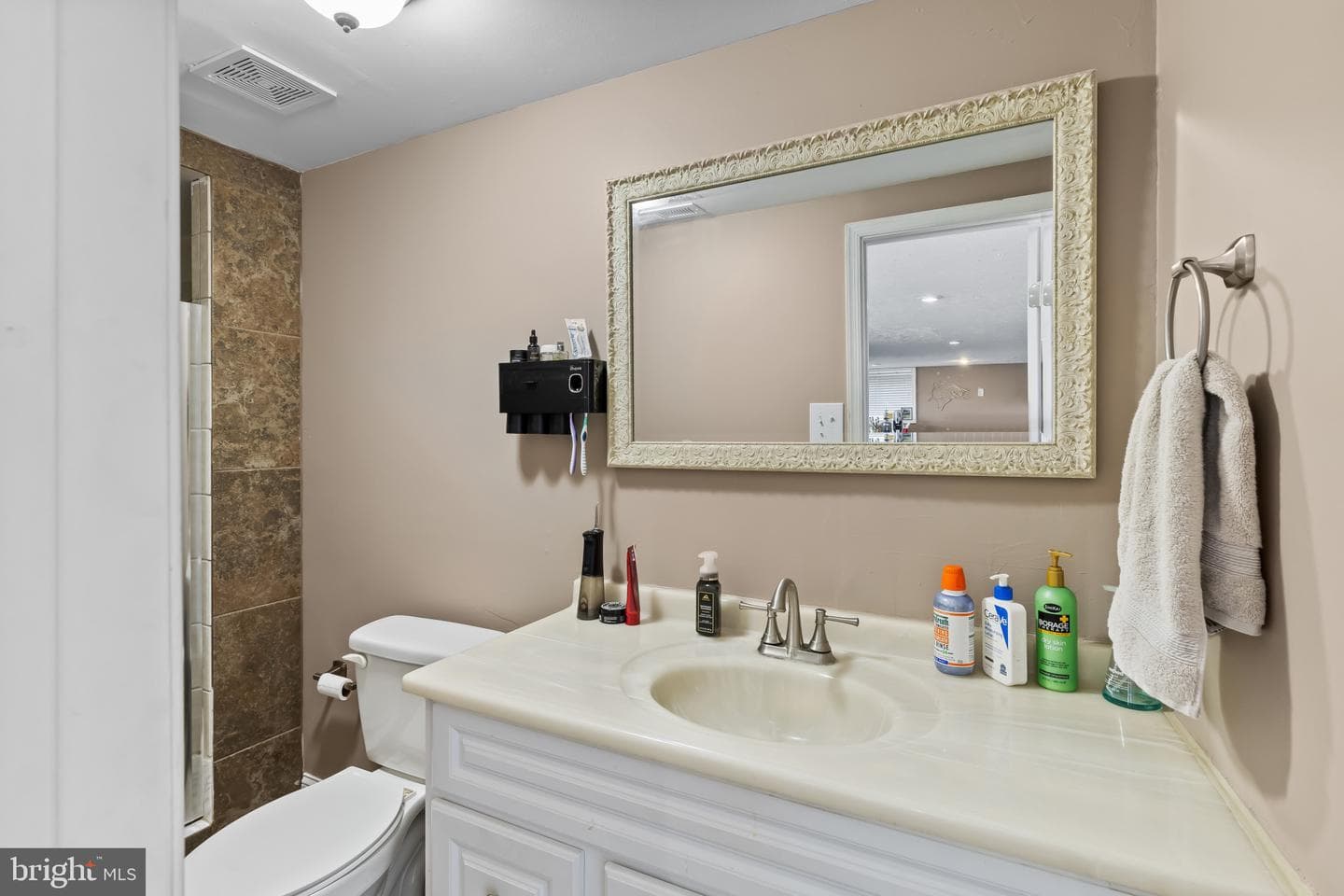 7580 Beach Drive photo 24