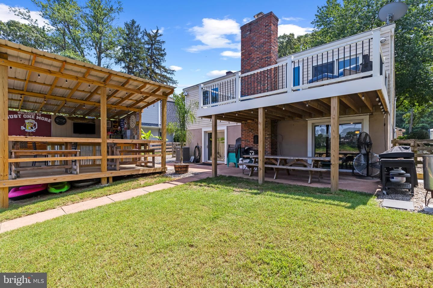 7580 Beach Drive photo 31
