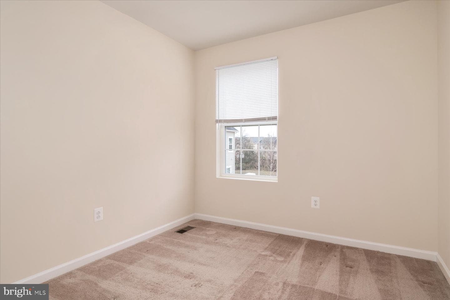 7538 Ivybrook Lane photo 23