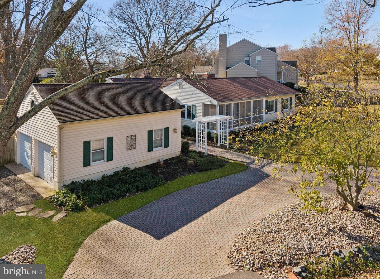 150 E Bay View Drive
