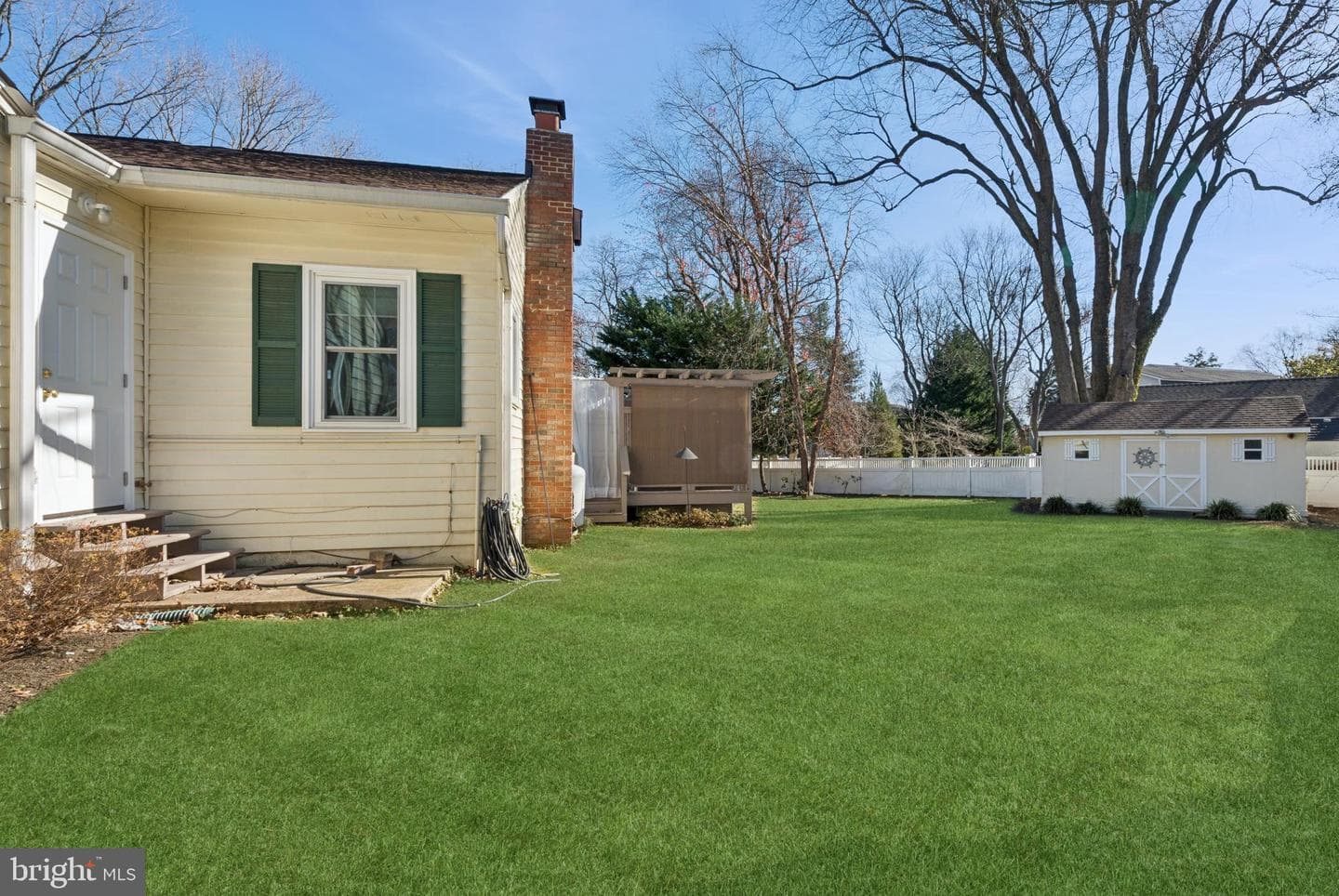 150 E Bay View Drive photo 40