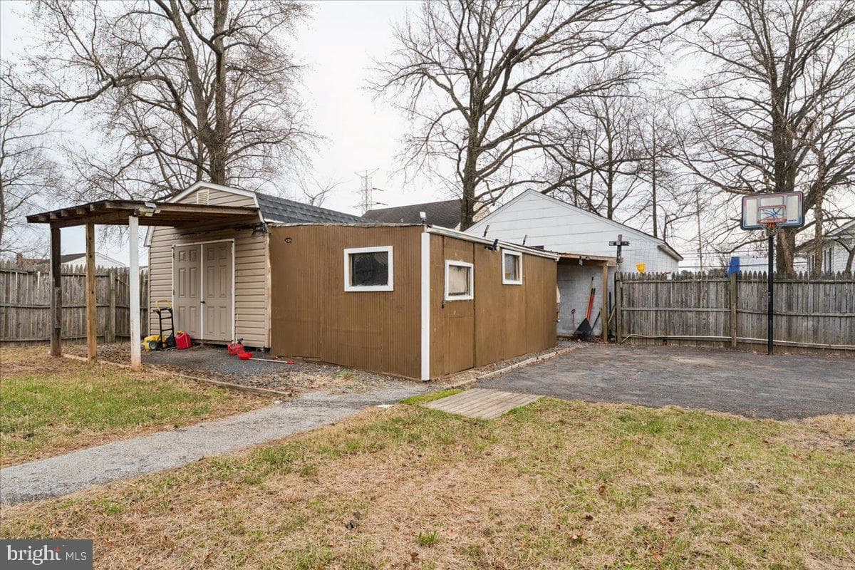 381 Baltimore Avenue photo 10