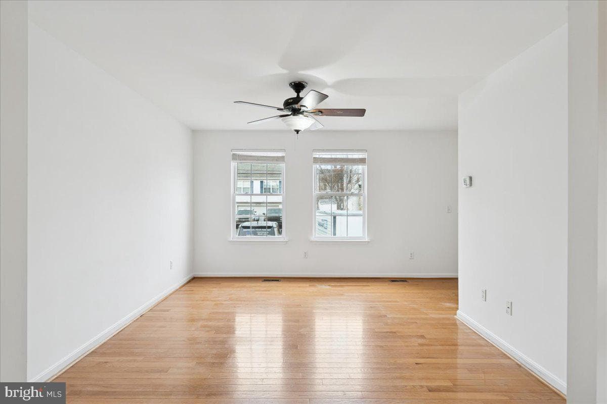 381 Baltimore Avenue photo 14