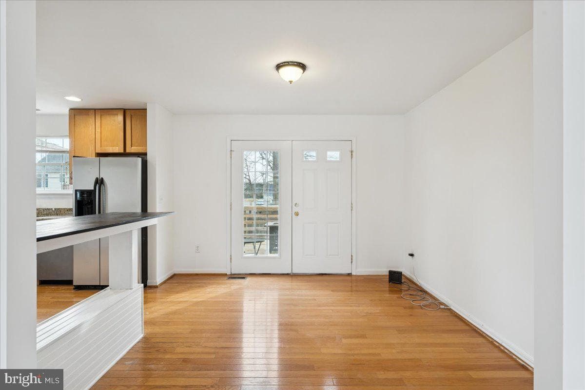 381 Baltimore Avenue photo 16