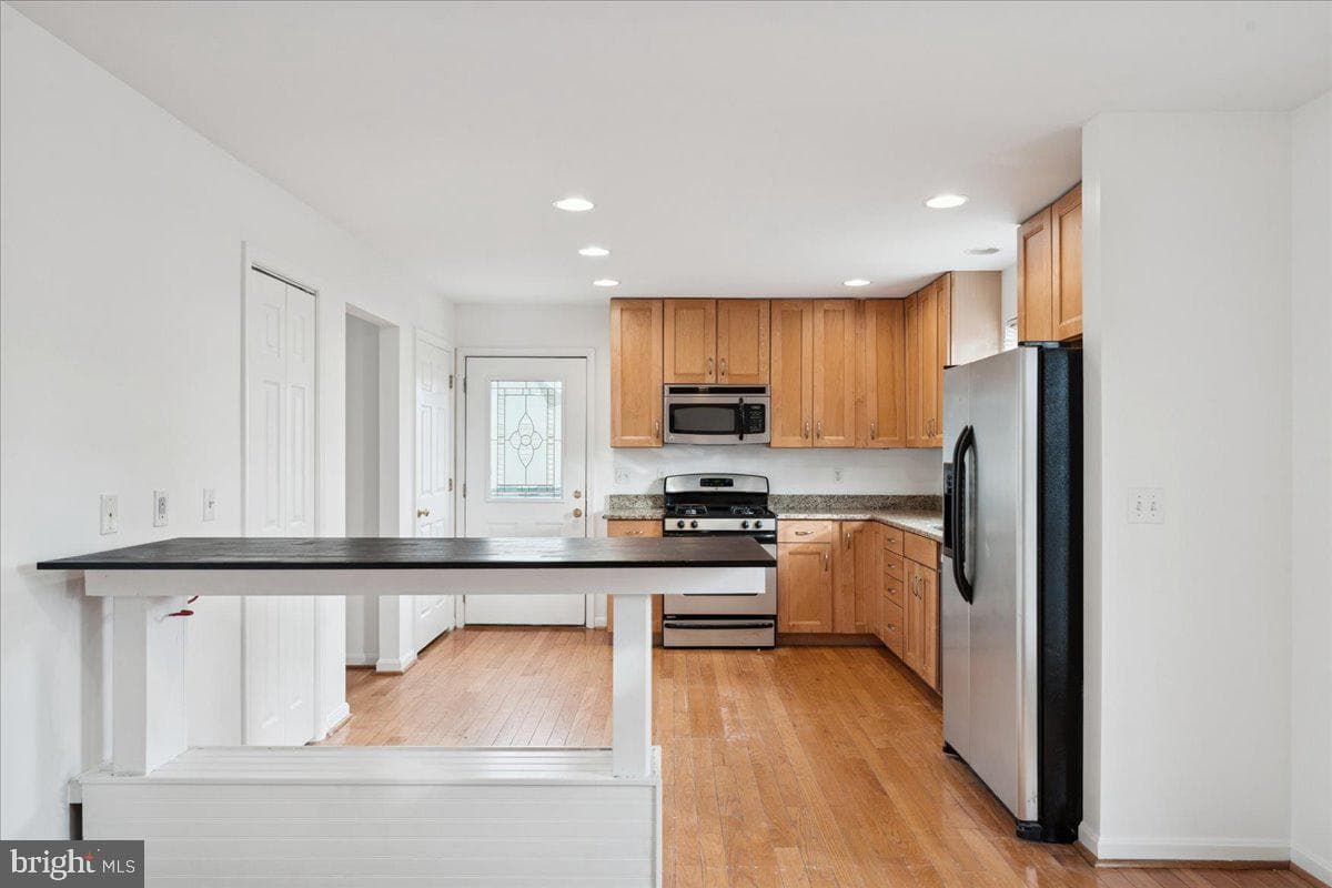 381 Baltimore Avenue photo 17