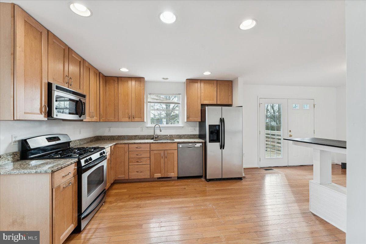 381 Baltimore Avenue photo 19