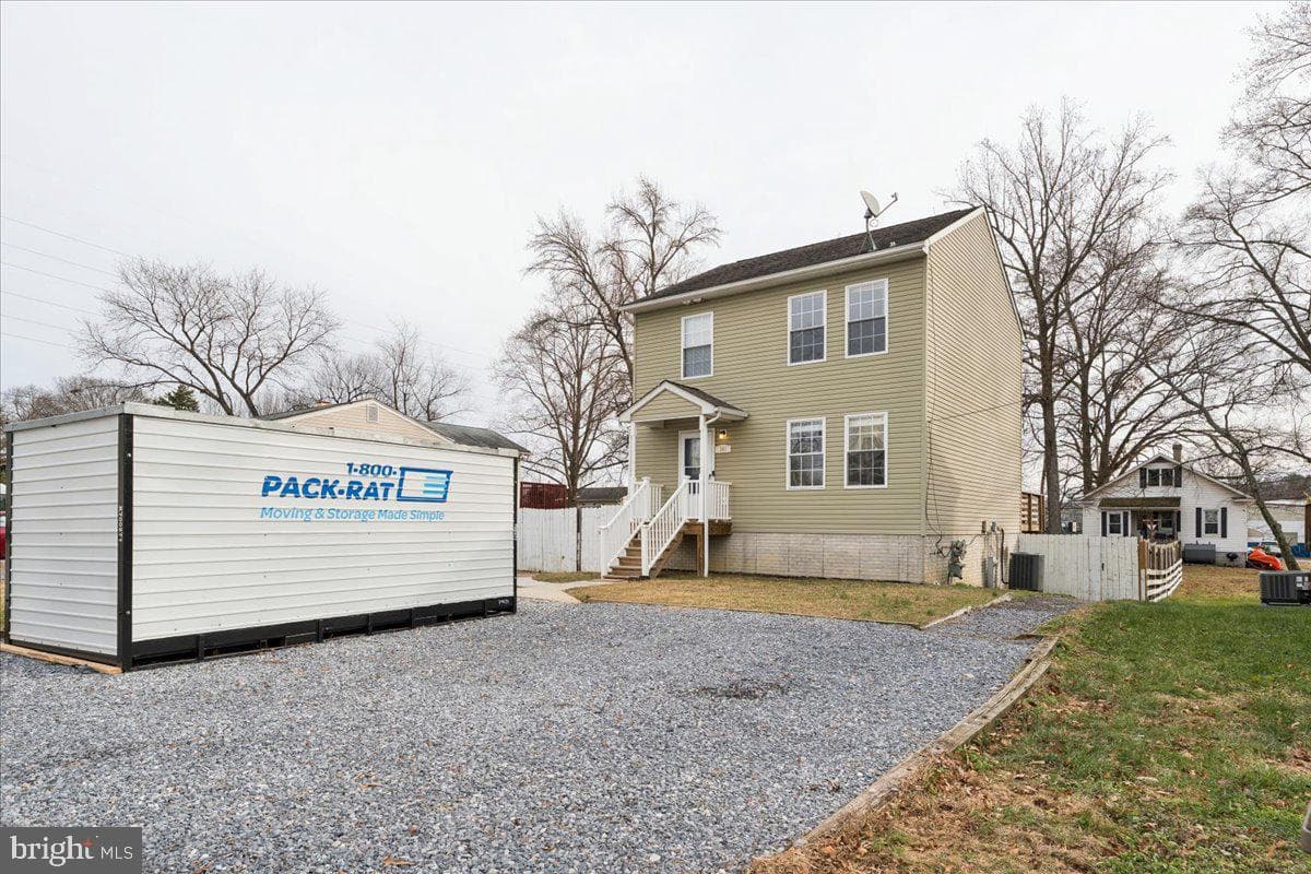 381 Baltimore Avenue photo 3