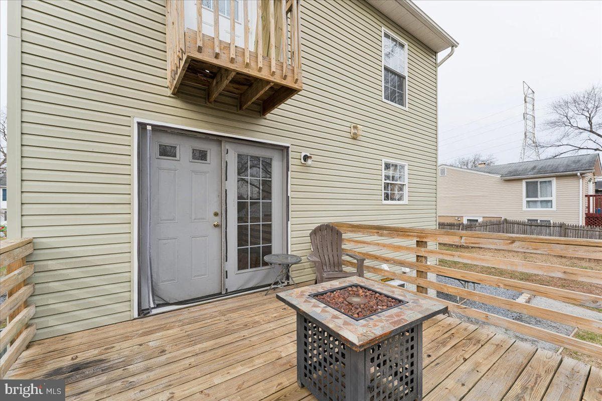 381 Baltimore Avenue photo 5