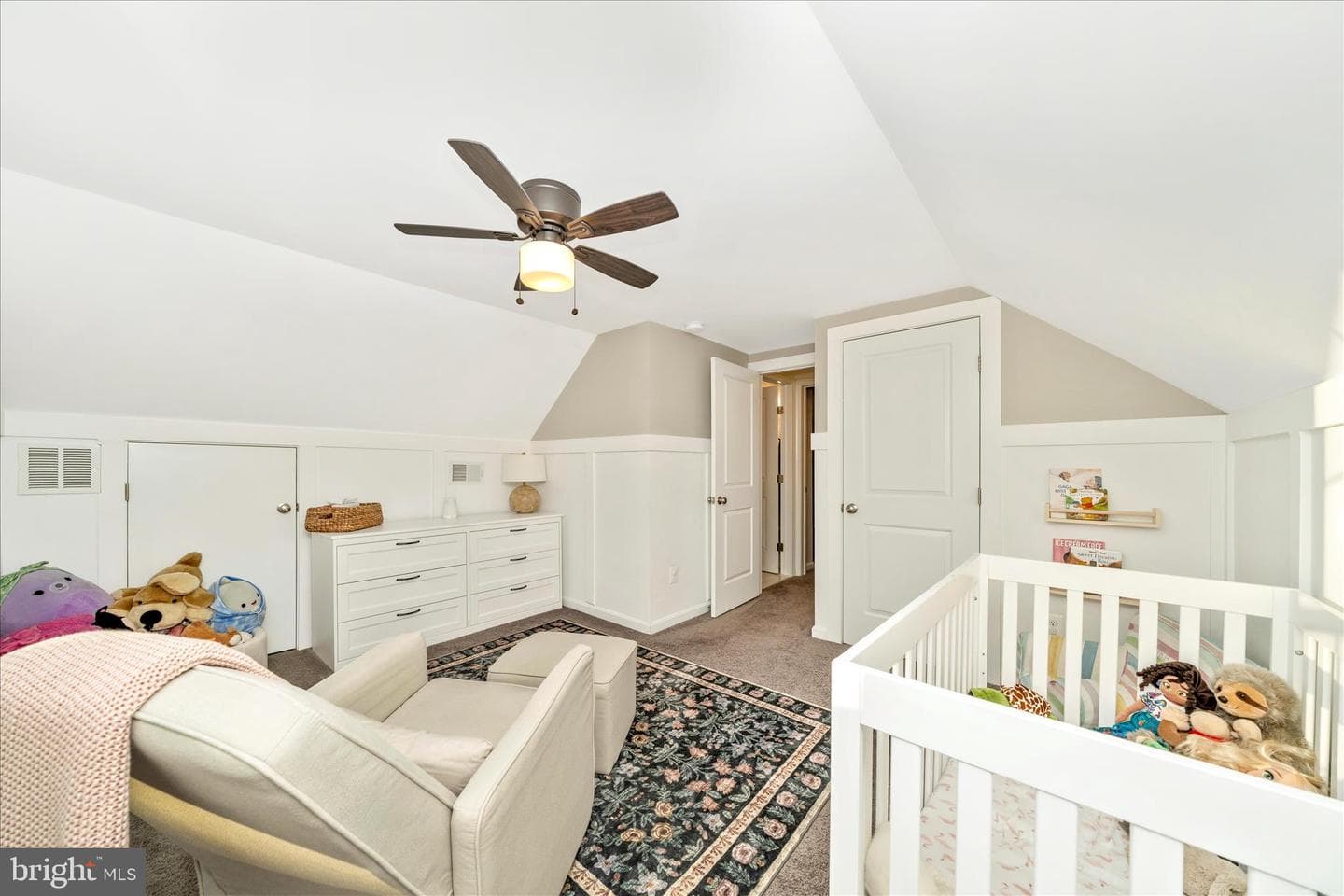 817 Barrett Avenue photo 30