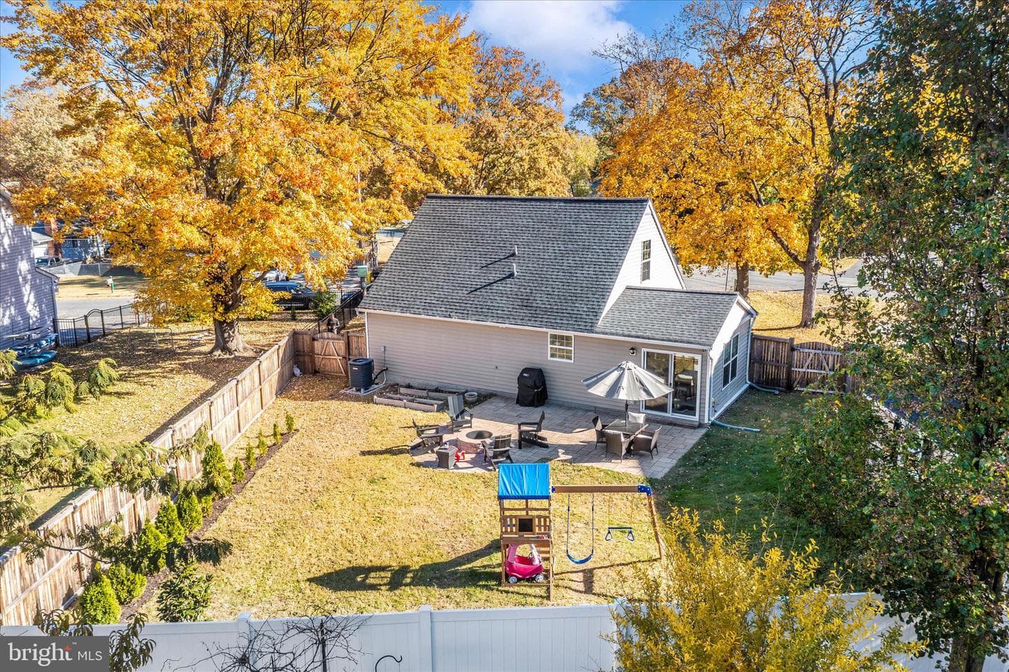 817 Barrett Avenue photo 56