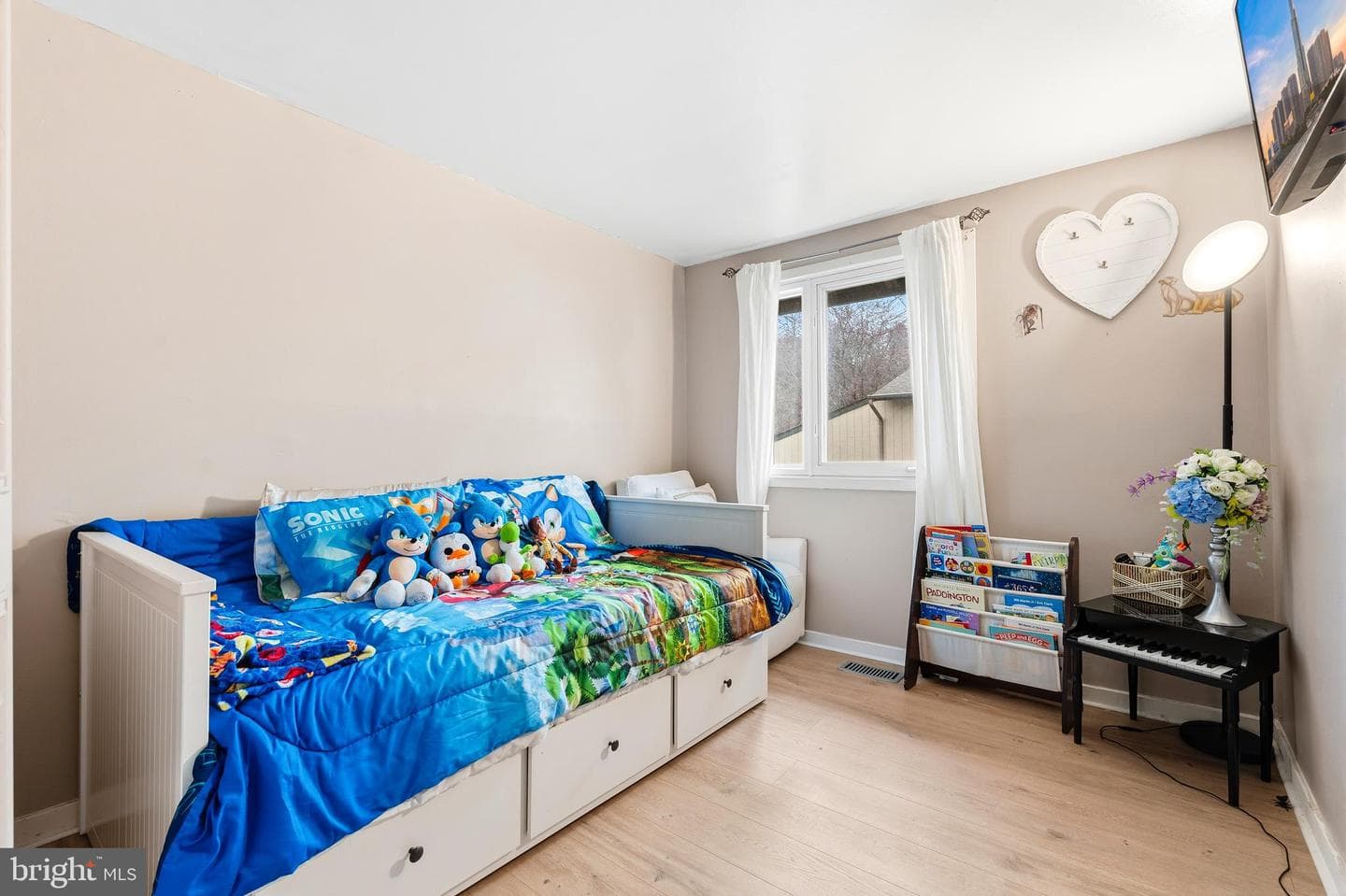 450 West Court #14i photo 13