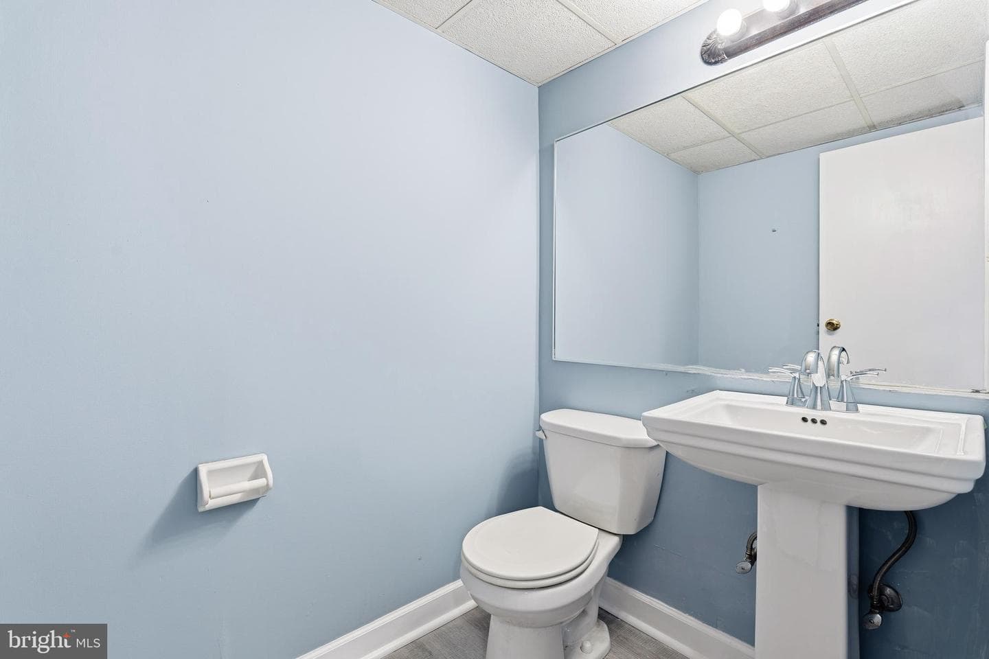 450 West Court #14i photo 17