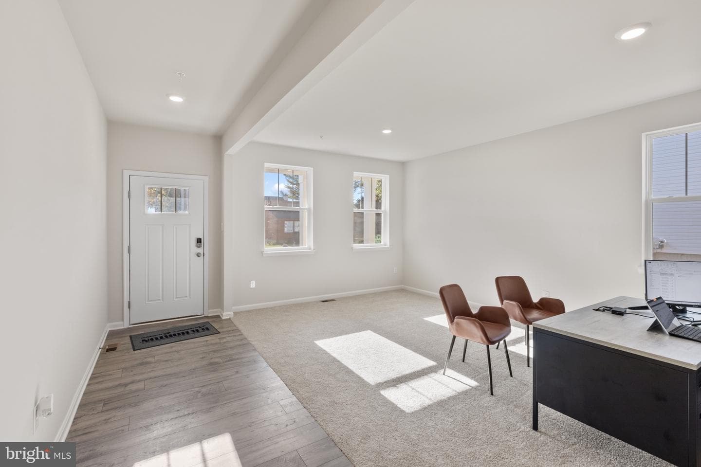 3704 Devonann Lane photo 3