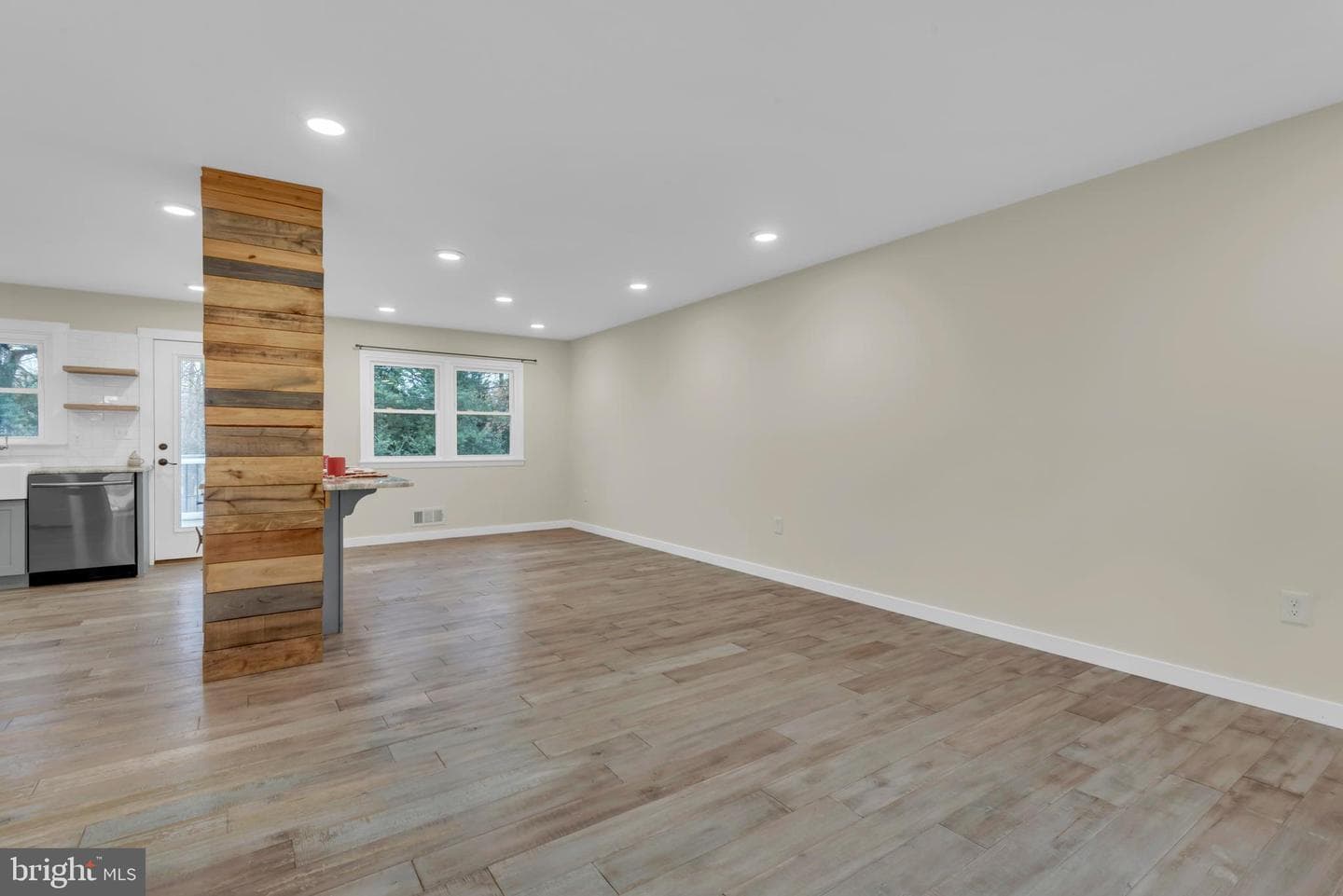 151 Long Point Court photo 21