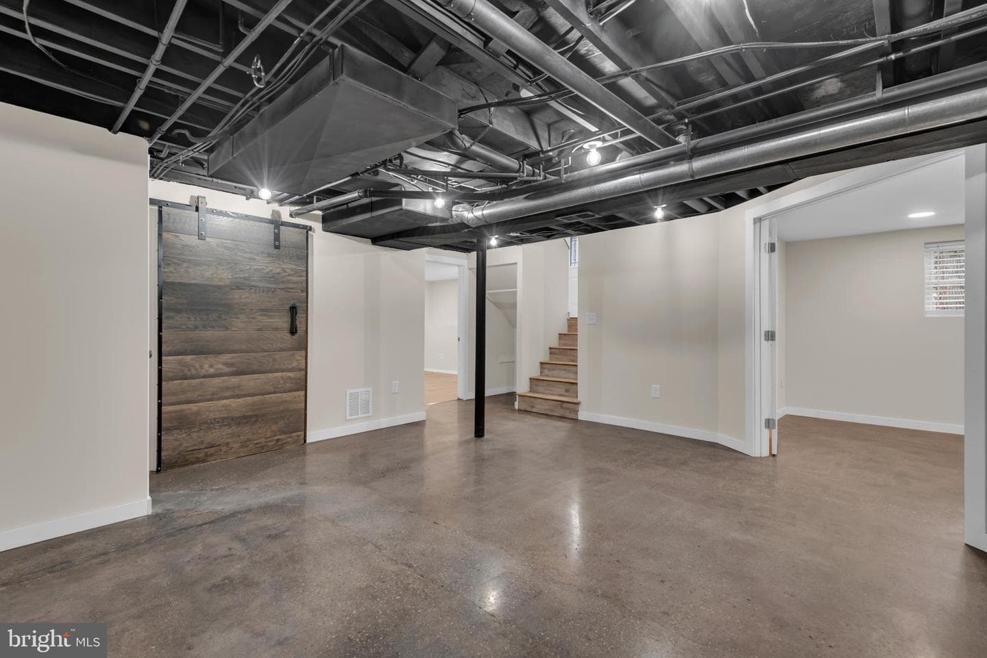 151 Long Point Court photo 42