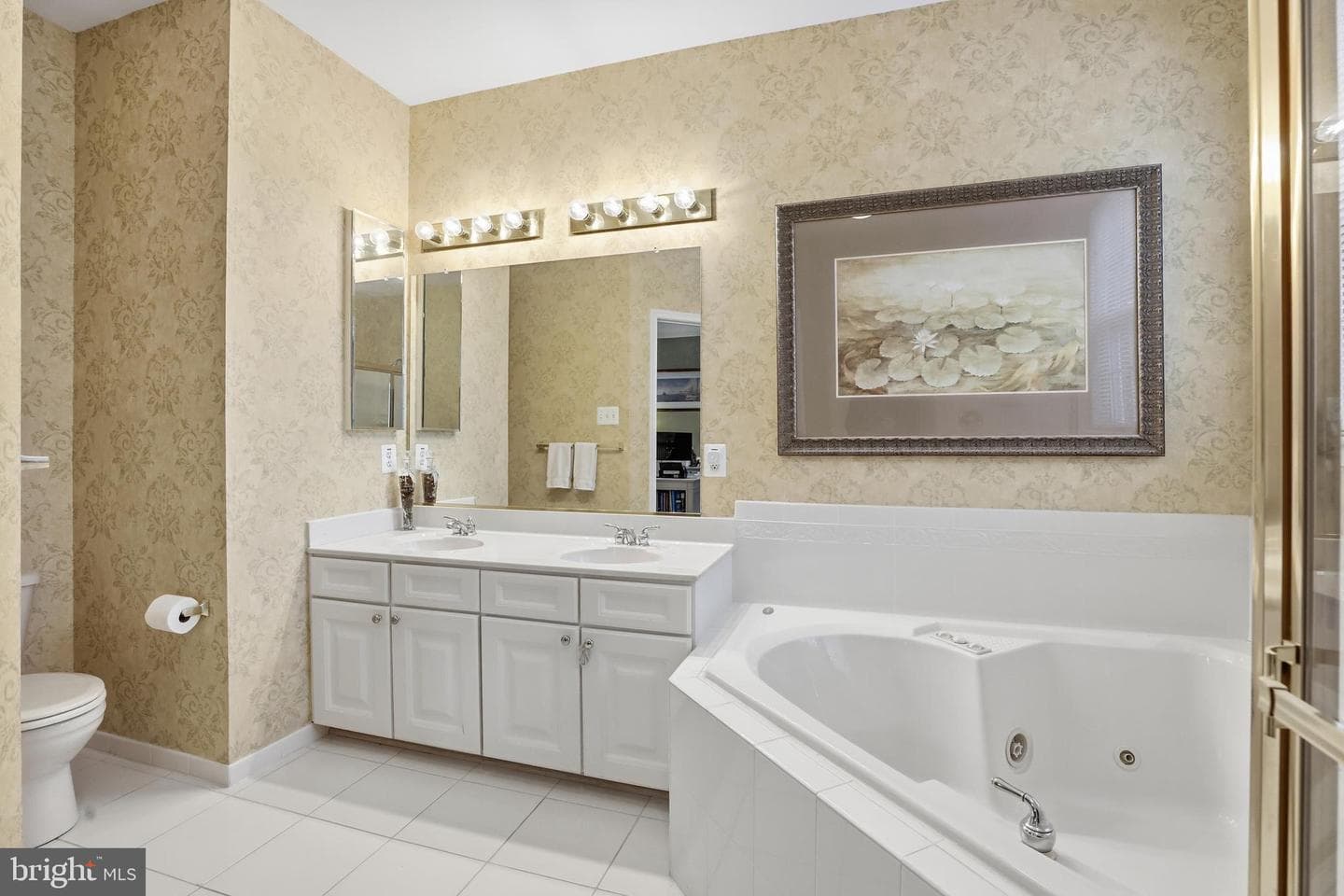 1612 Trawler Lane photo 14