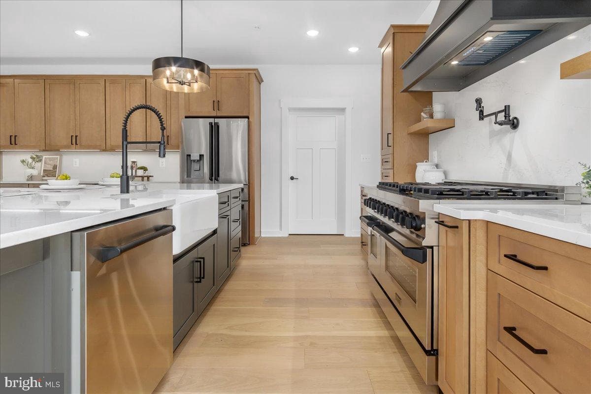 3520 Castle Way photo 23