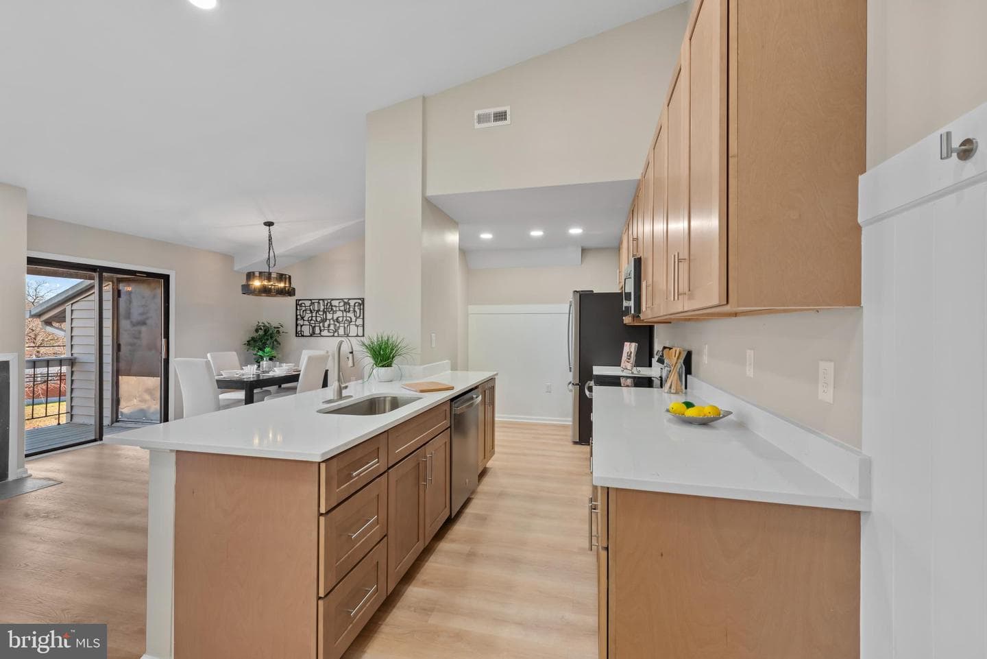 1102 Castle Harbour Way #3d photo 16