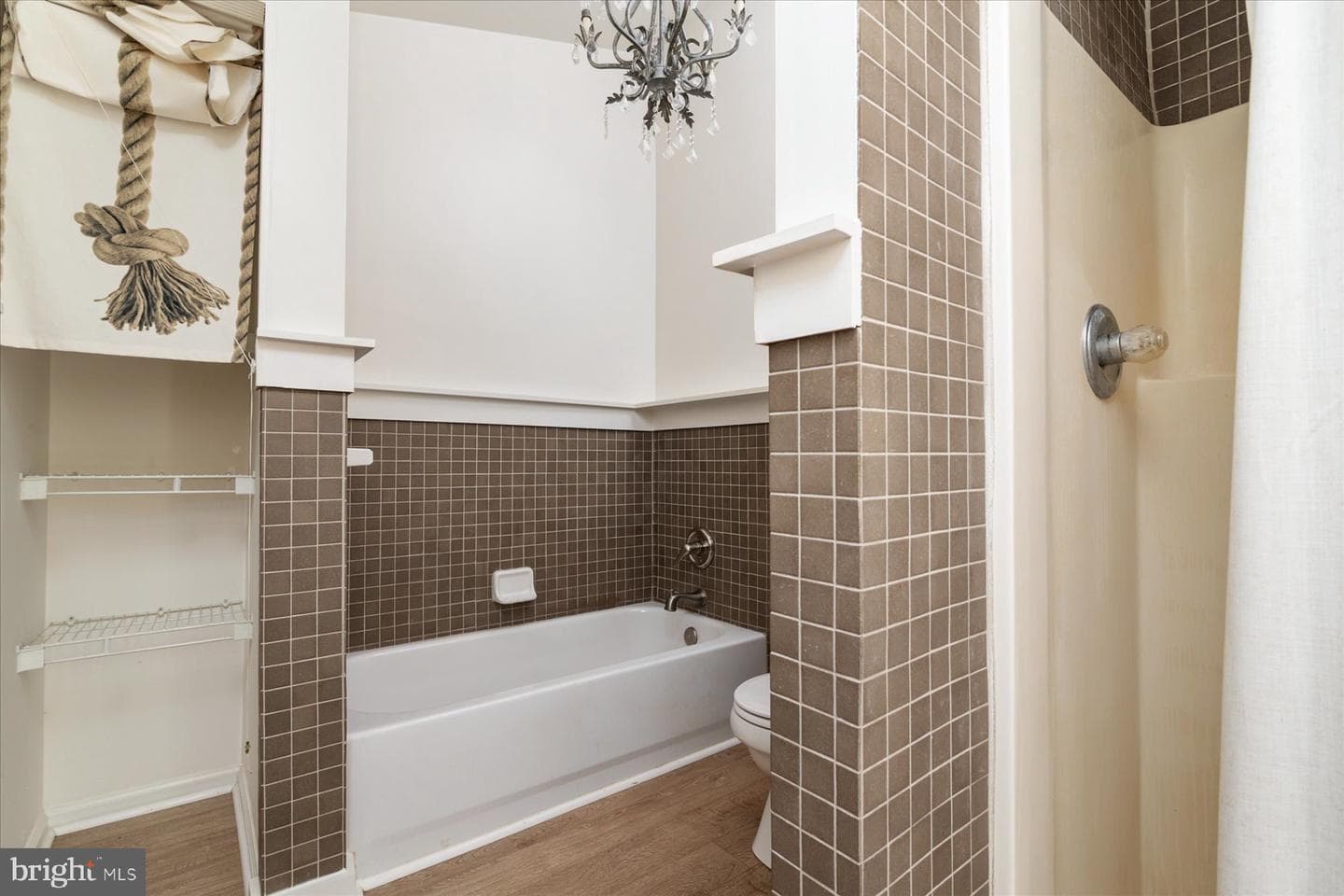 1037 Biltmore Avenue photo 22
