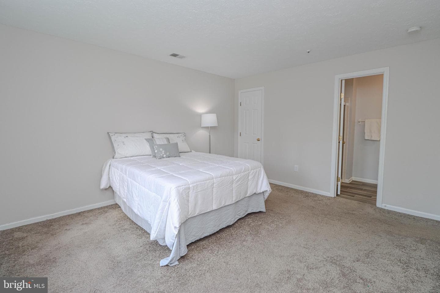 644 Belle Dora Court #l-12l photo 22