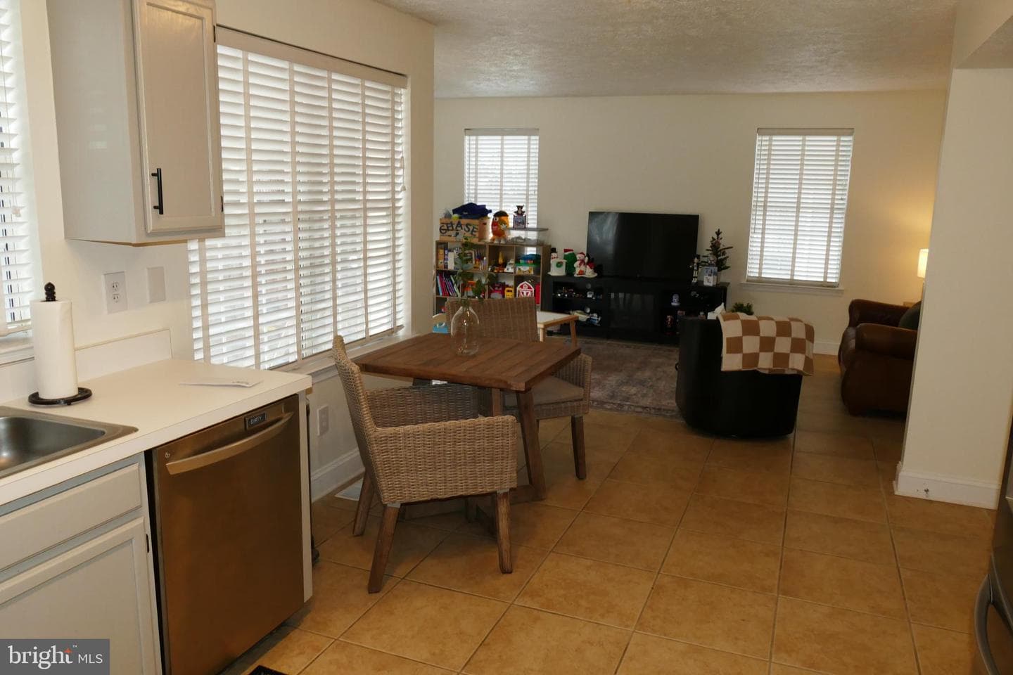 7816 Mallow Court photo 6