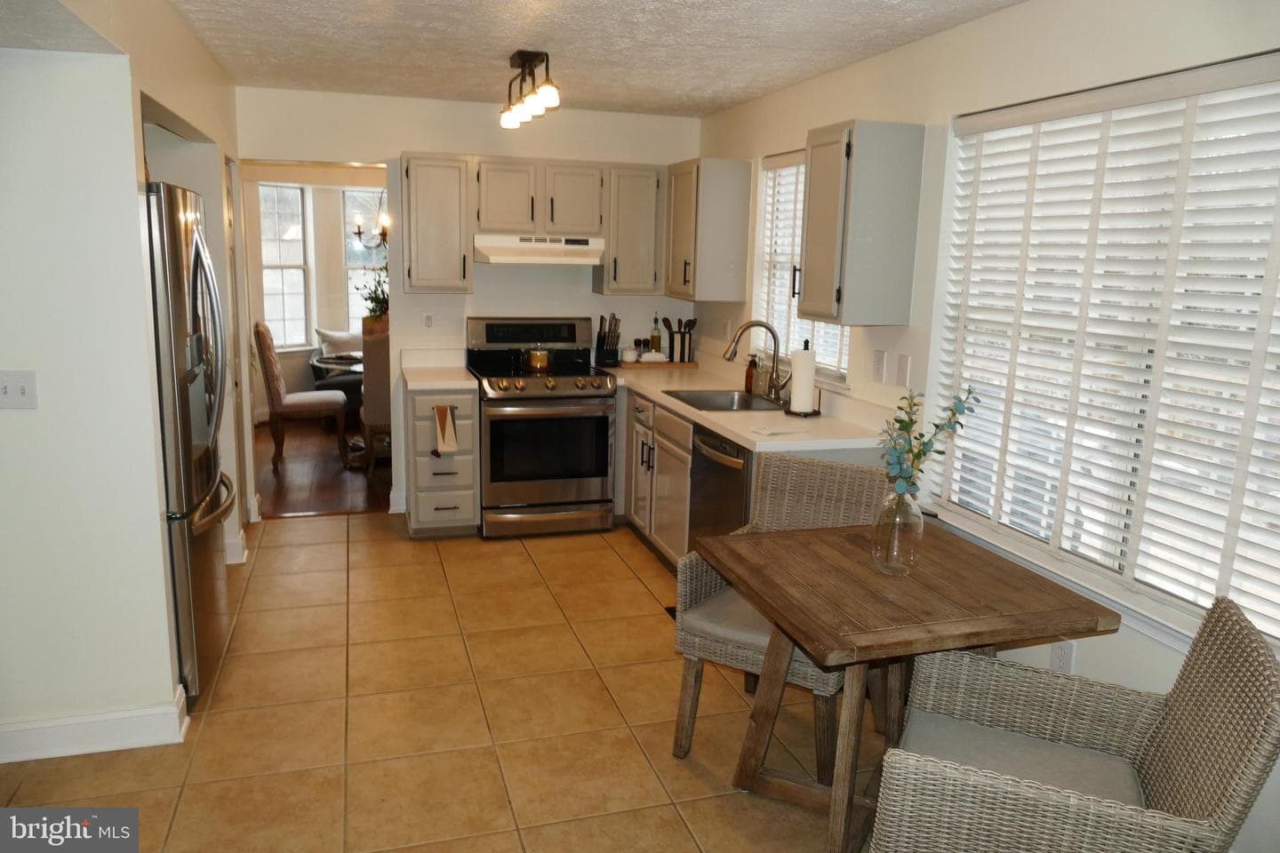 7816 Mallow Court photo 8