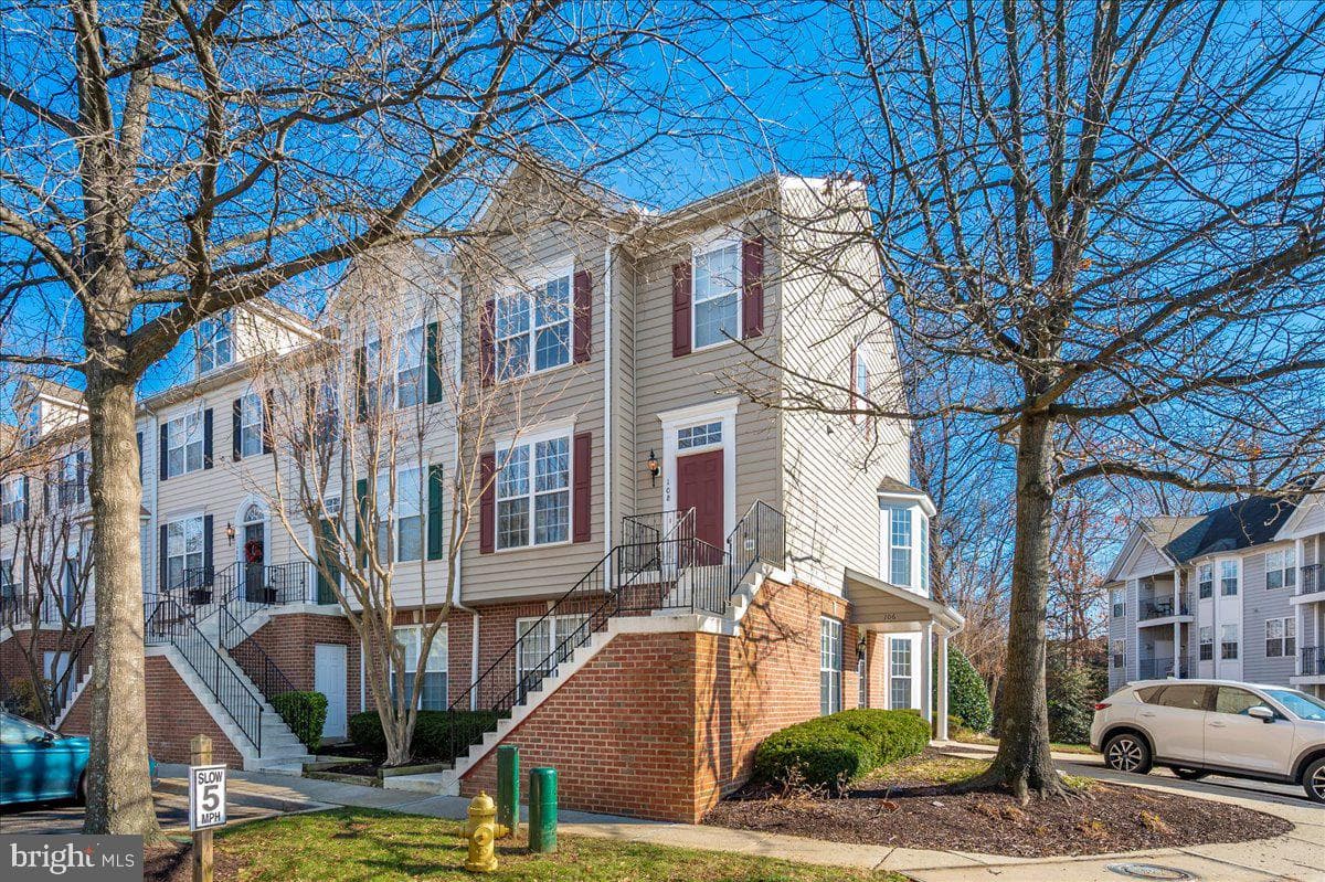 108 Harbour Heights Drive