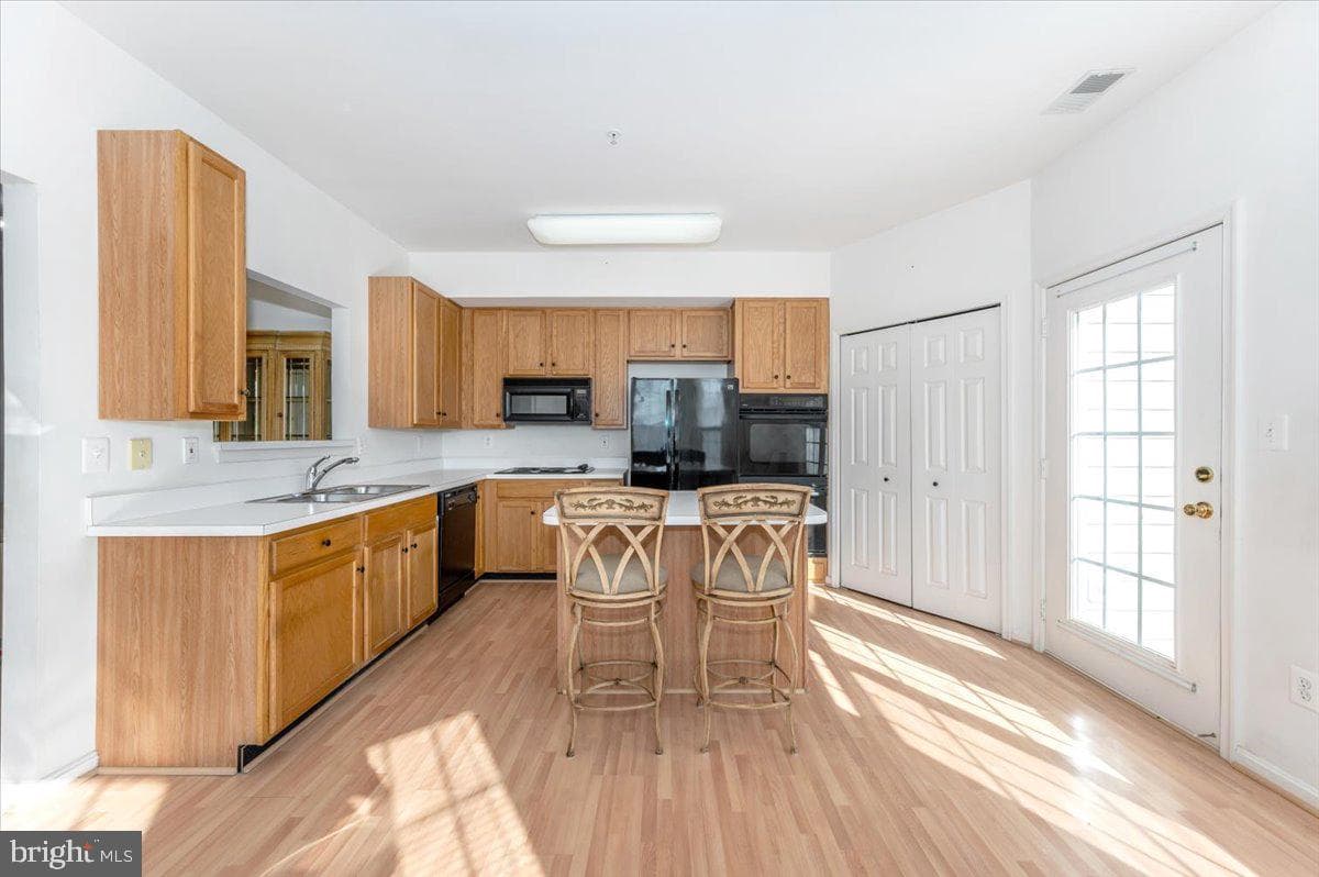 108 Harbour Heights Drive photo 12