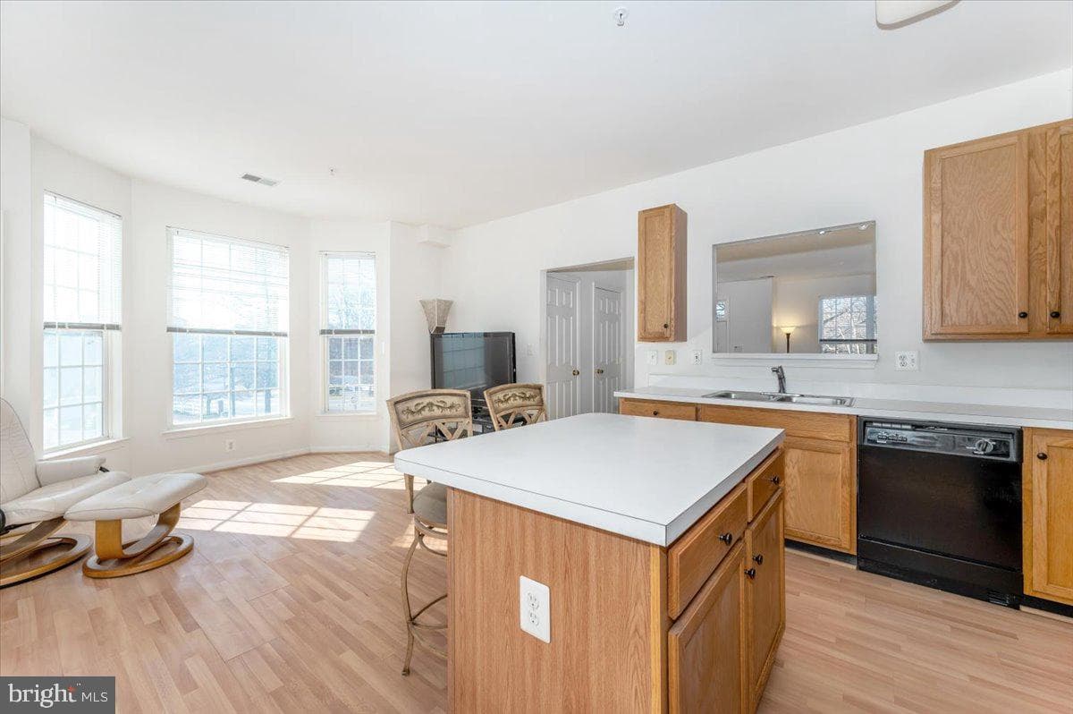 108 Harbour Heights Drive photo 17
