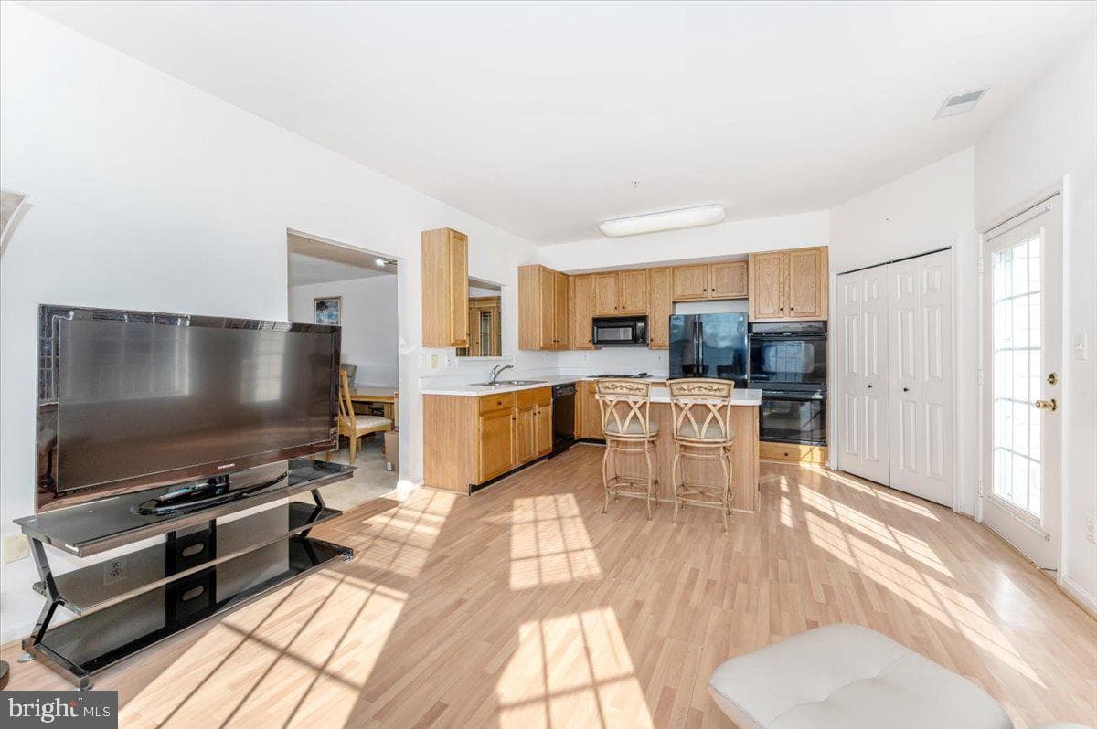 108 Harbour Heights Drive photo 22