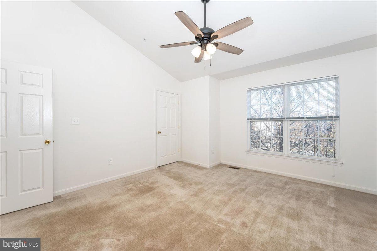 108 Harbour Heights Drive photo 33