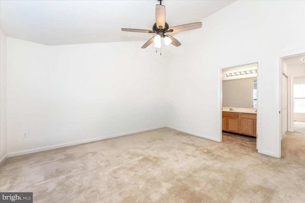 108 Harbour Heights Drive photo 35
