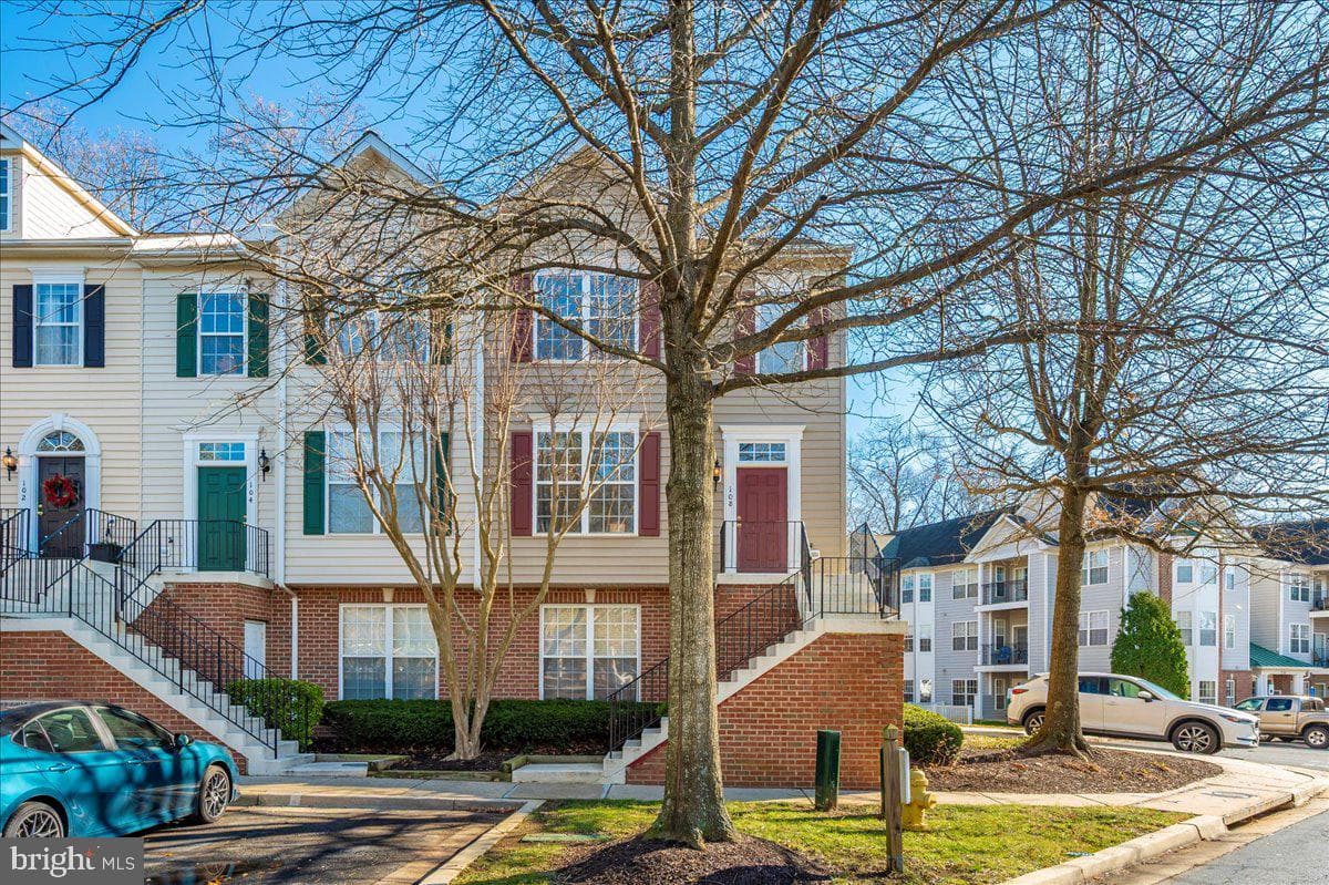 108 Harbour Heights Drive photo 44