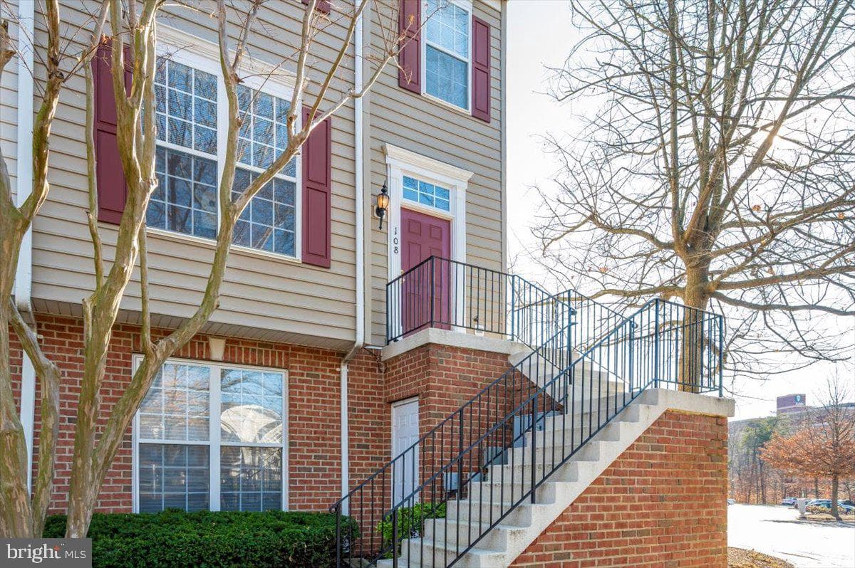 108 Harbour Heights Drive photo 45