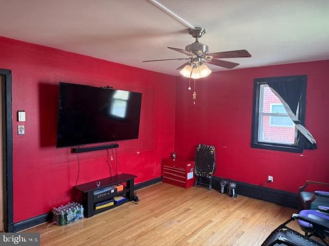 221 Orchard Avenue photo 2