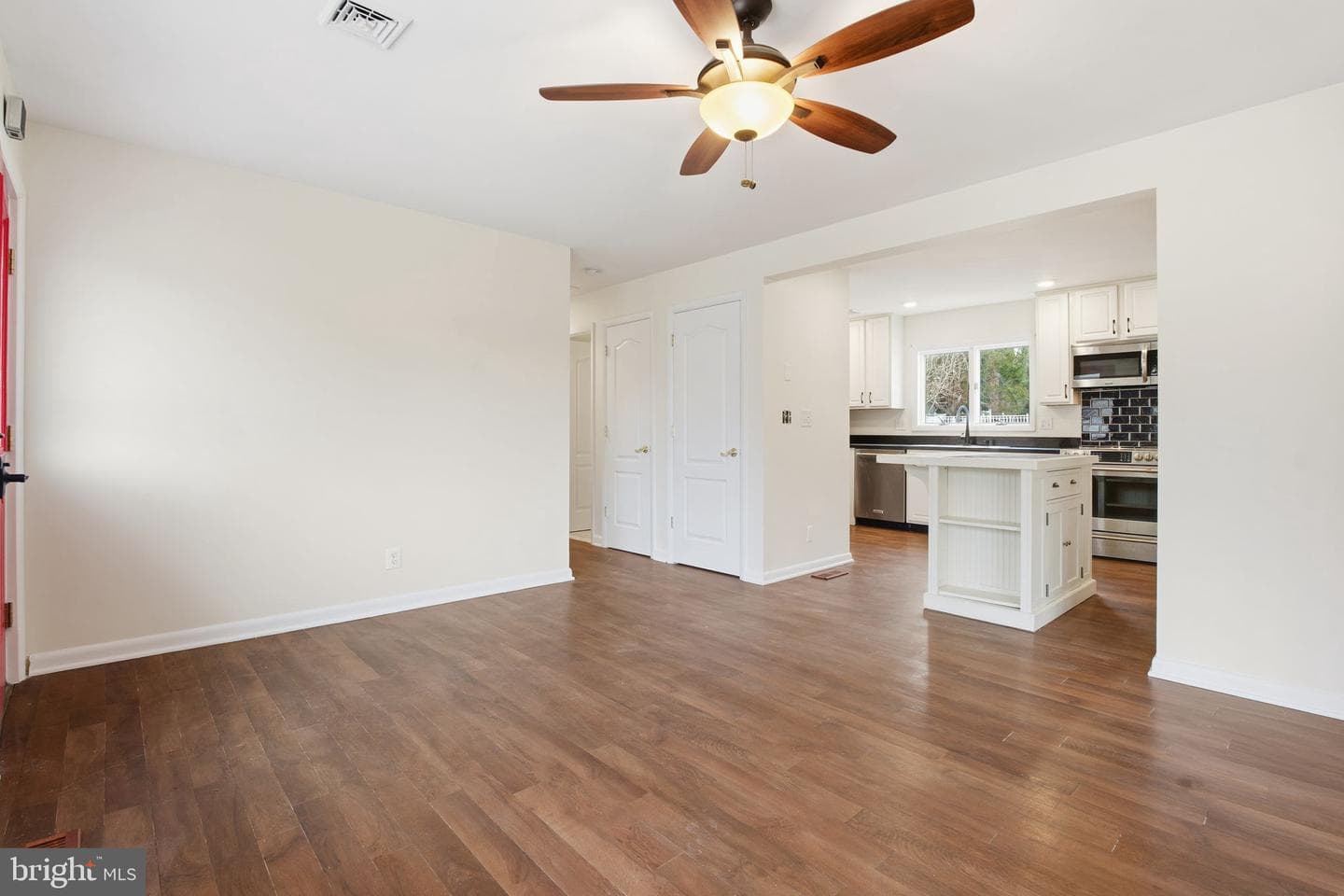 105 Bear Creek Parkway photo 9