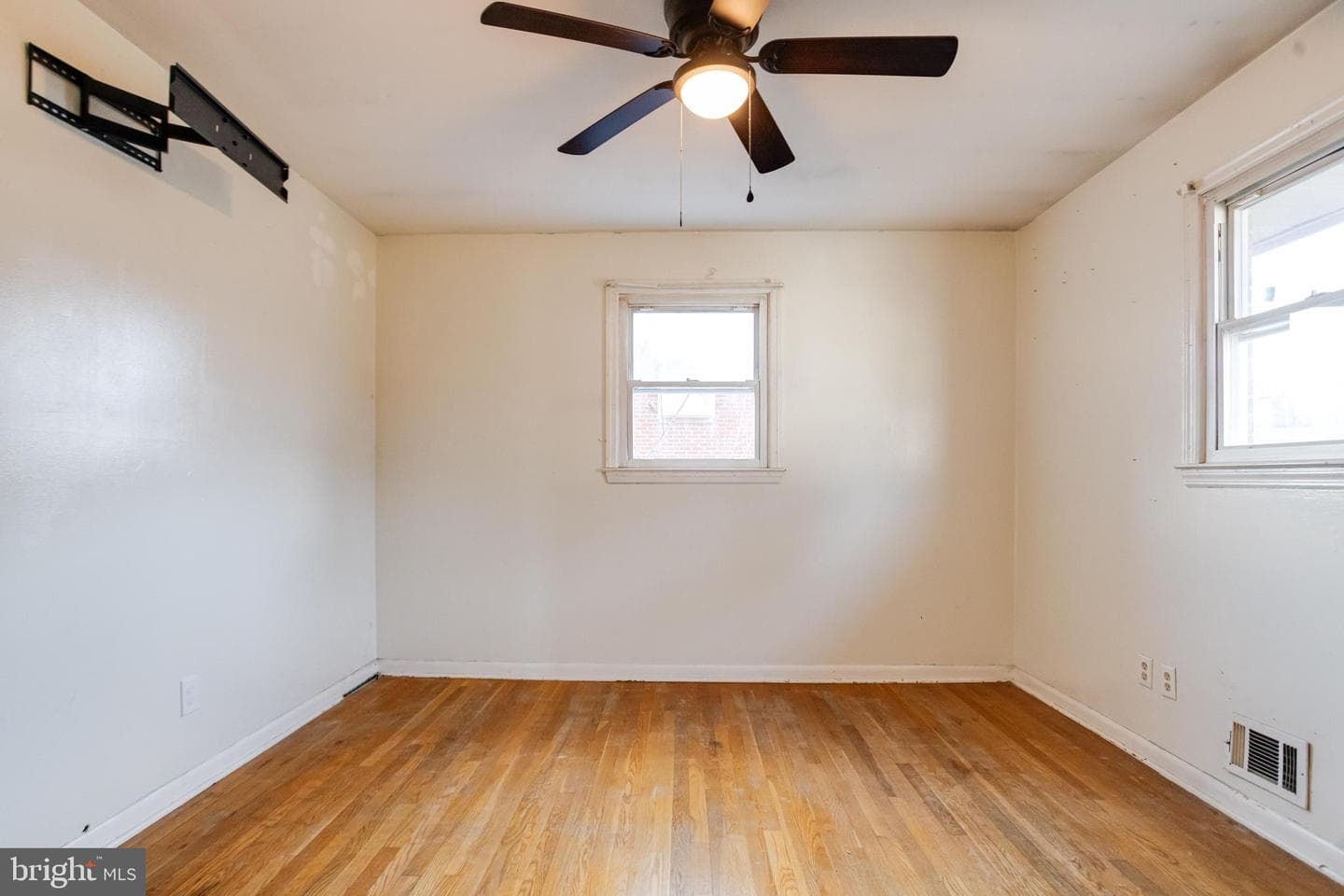 38 Glendale Avenue photo 20