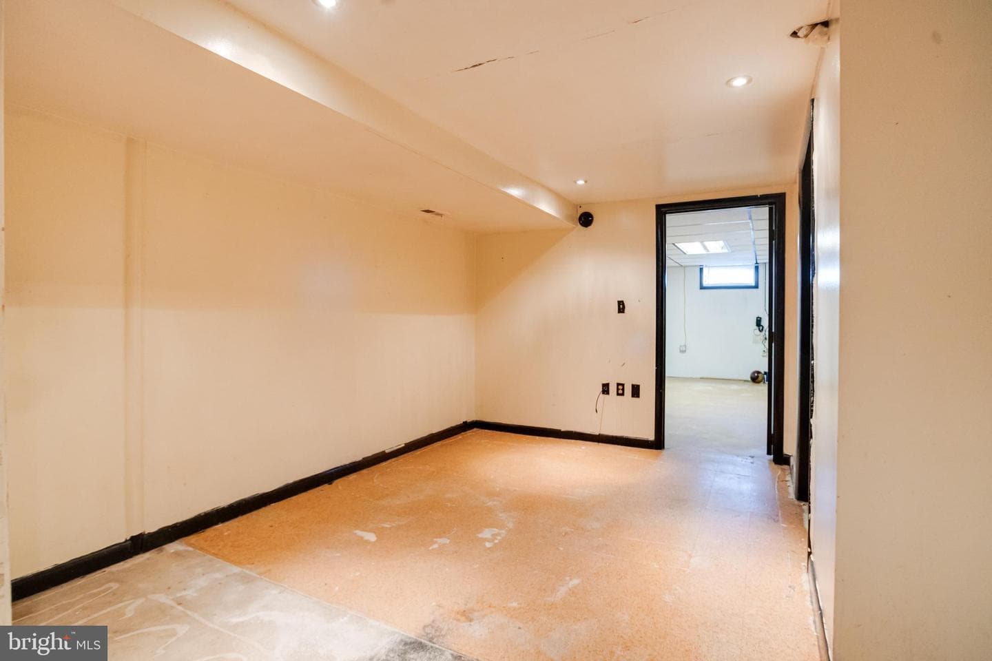 38 Glendale Avenue photo 52
